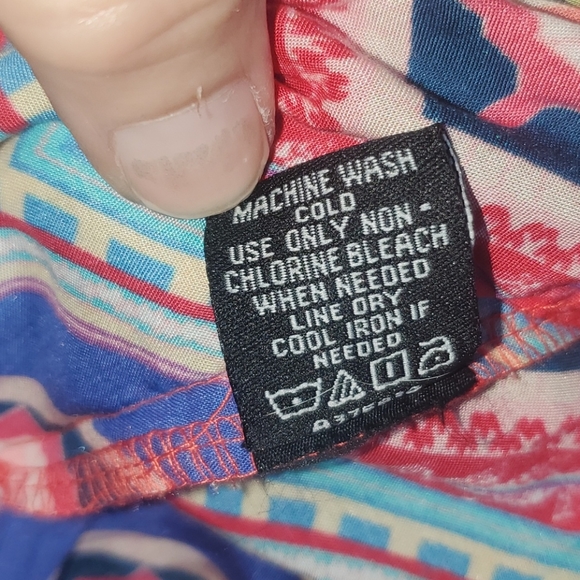 *520 Tolani Collection Ikat Front-Tie Button Up Top - Picture 10 of 10